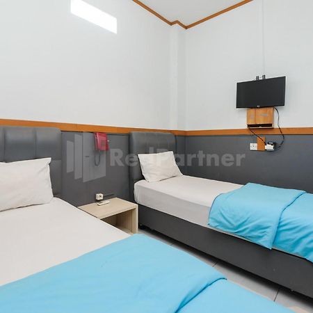 Ian Hotel Jaksa Mitra Reddoorz Jakarta Luaran gambar
