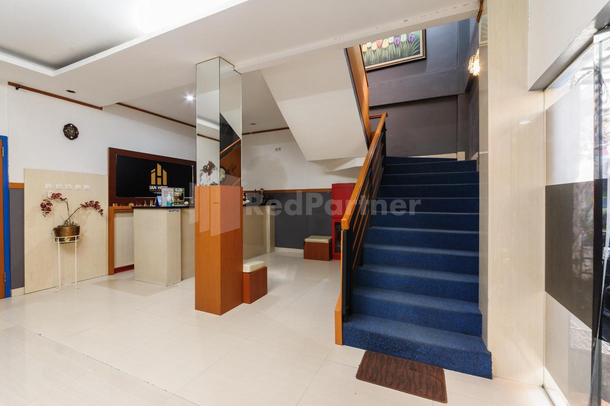 Ian Hotel Jaksa Mitra Reddoorz Jakarta Luaran gambar